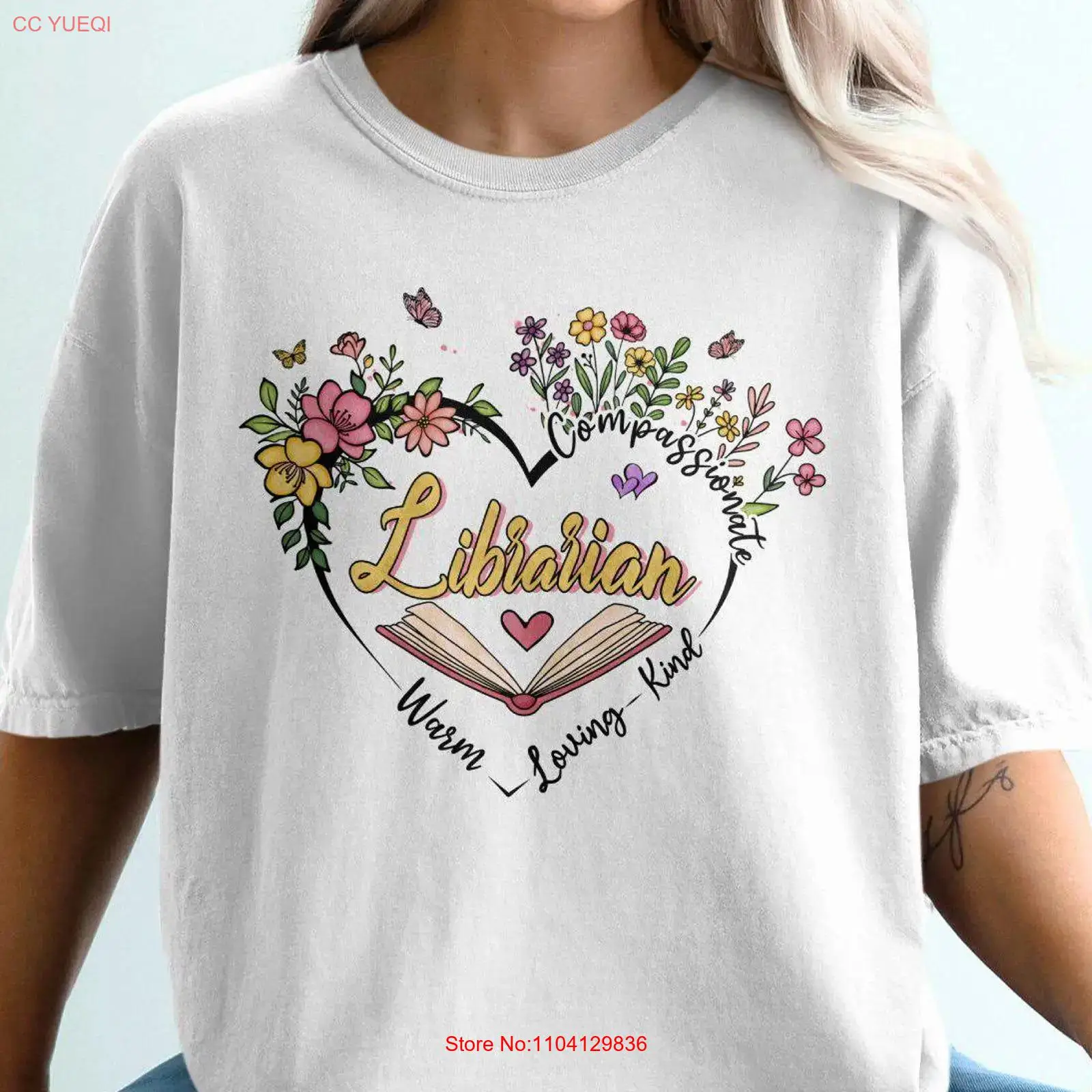 Vintage Fashion Library - Bibliothecaris T-shirt Bibliotheekliefhebber Boekenwurm Hart Bloemmotief