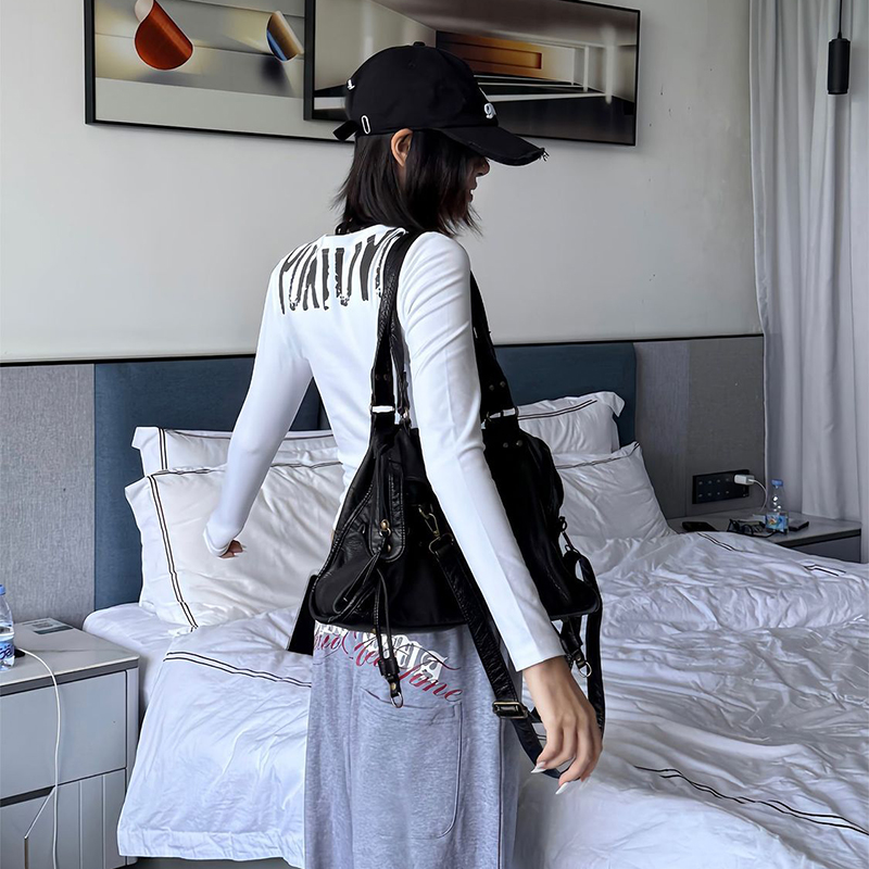 Streetwear Gothic Brief print  - Turtleneck Knit 90S recensie en prijs