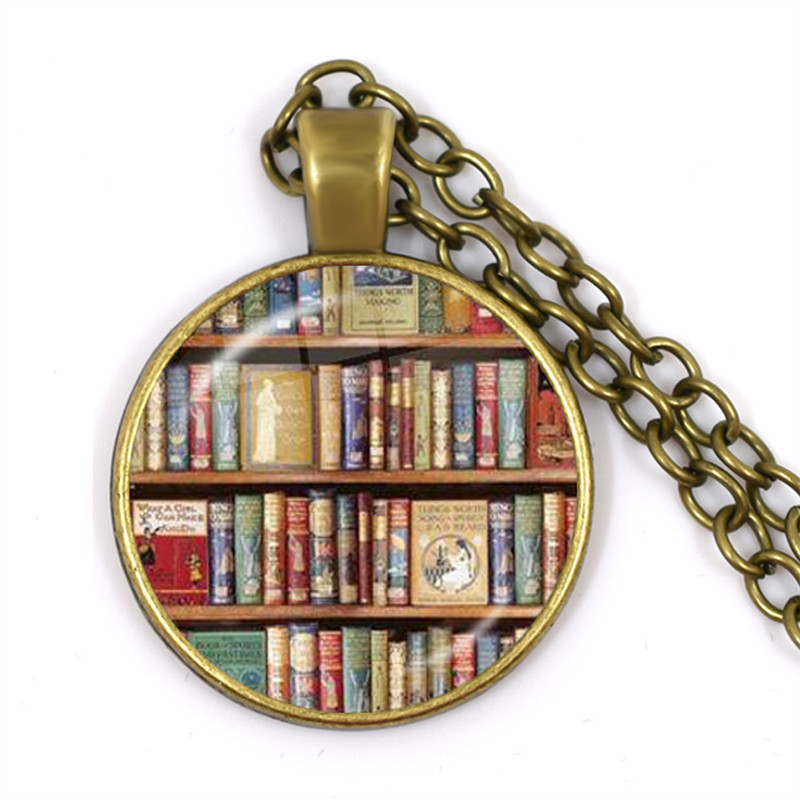 Hot Oude Boek Ketting Vintage  - Vintage Fashion Library recensie en prijs