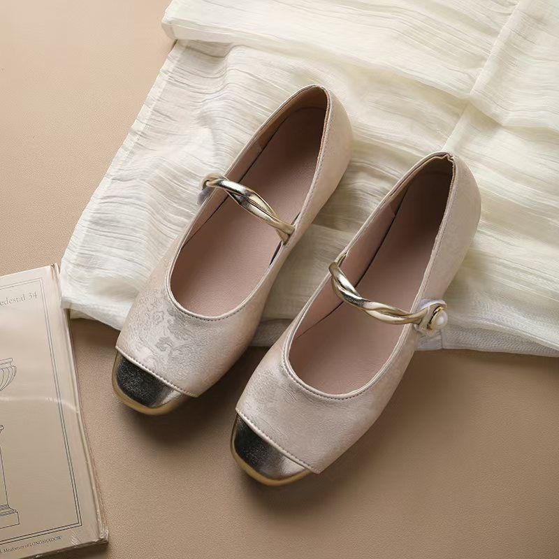 Dames Mary Jane schoenen in Ch - Vintage Slip Dress recensie en prijs