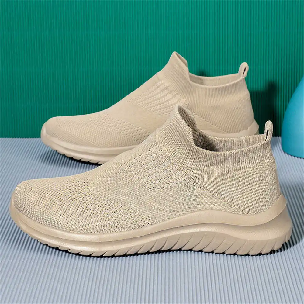 Beige Zachte Nieuwe Nieuwighei - Vintage Fashion Brand Names recensie en prijs