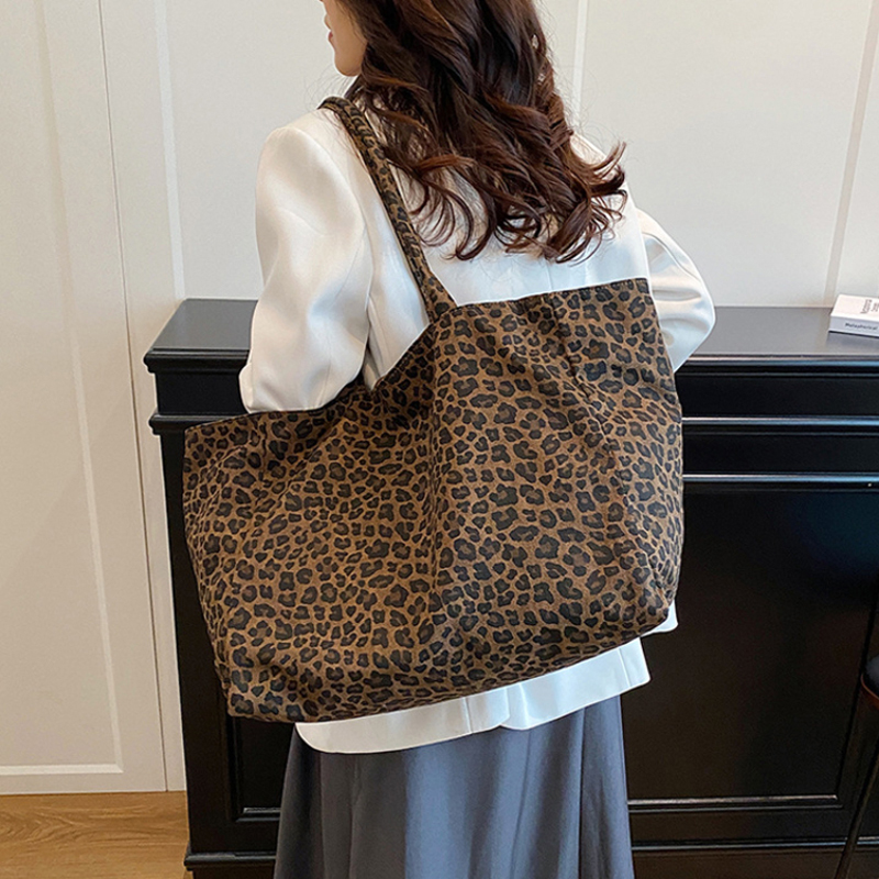 Dames Tote Bag met Luipaardpri - Vintage Fashion Shop recensie en prijs