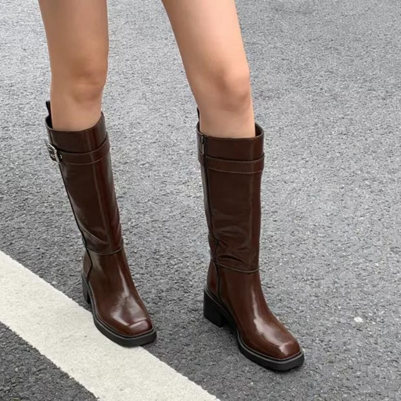 Bruine knielaarzen in Britse s - Vintage Fashion Style recensie en prijs