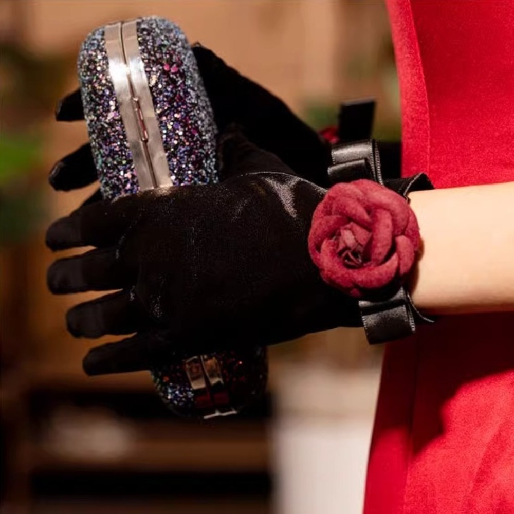 Vintage bruiloft bruidshandsch - Vintage Fashion Photographers recensie en prijs