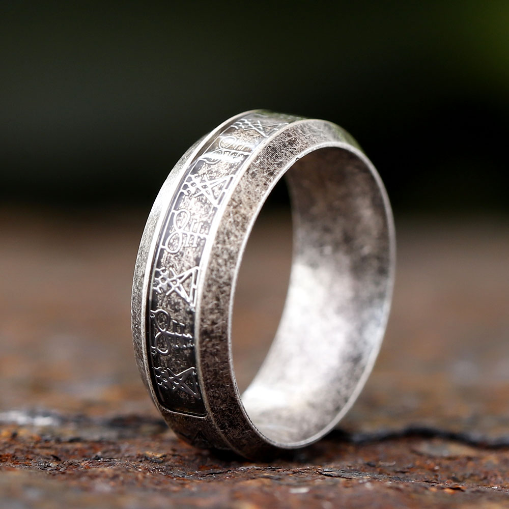 2024 Nieuwe Vintage Ring Lucif - Vintage Fashion Guide recensie en prijs